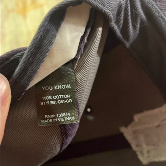 Blue Corduroy SnapBack Cap with White DC Logo all cotton adjustable sizing - Picture 6 of 13